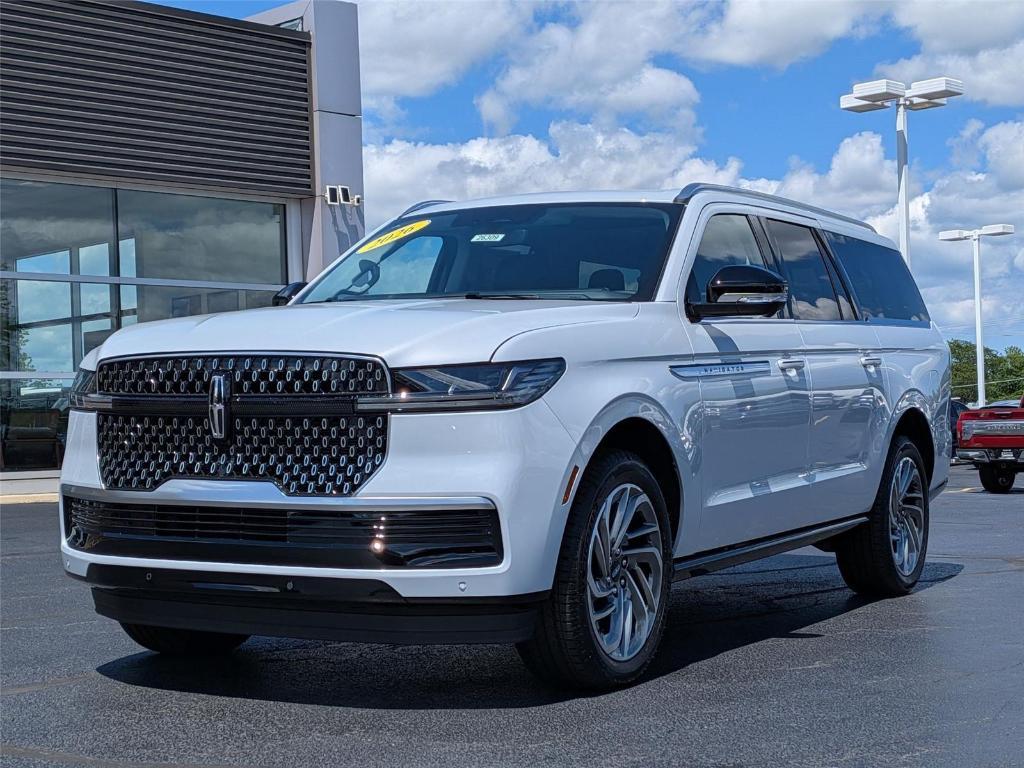 new 2026 Lincoln Navigator L car, priced at $100,691