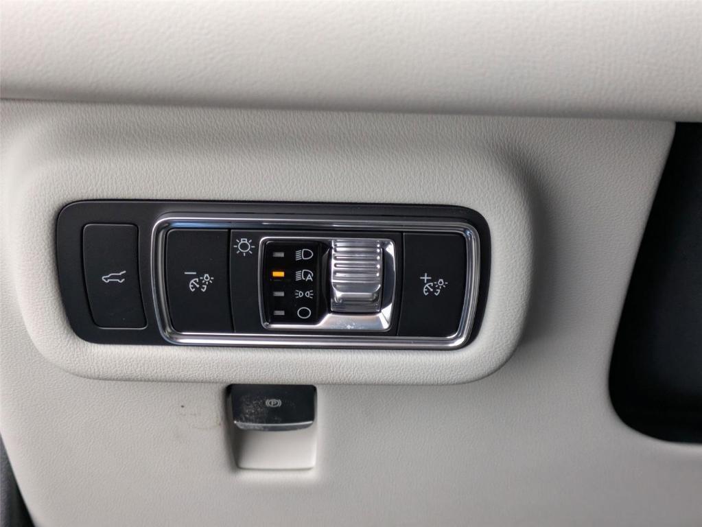 new 2026 Lincoln Nautilus car, priced at $65,418