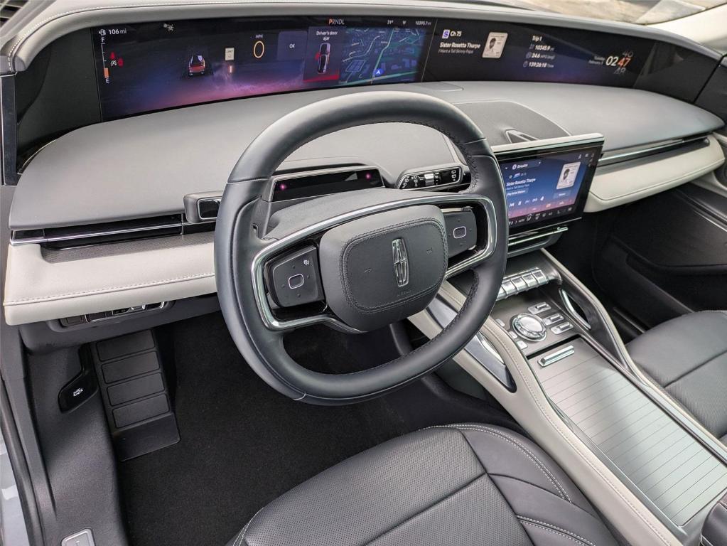 used 2025 Lincoln Nautilus car, priced at $50,495