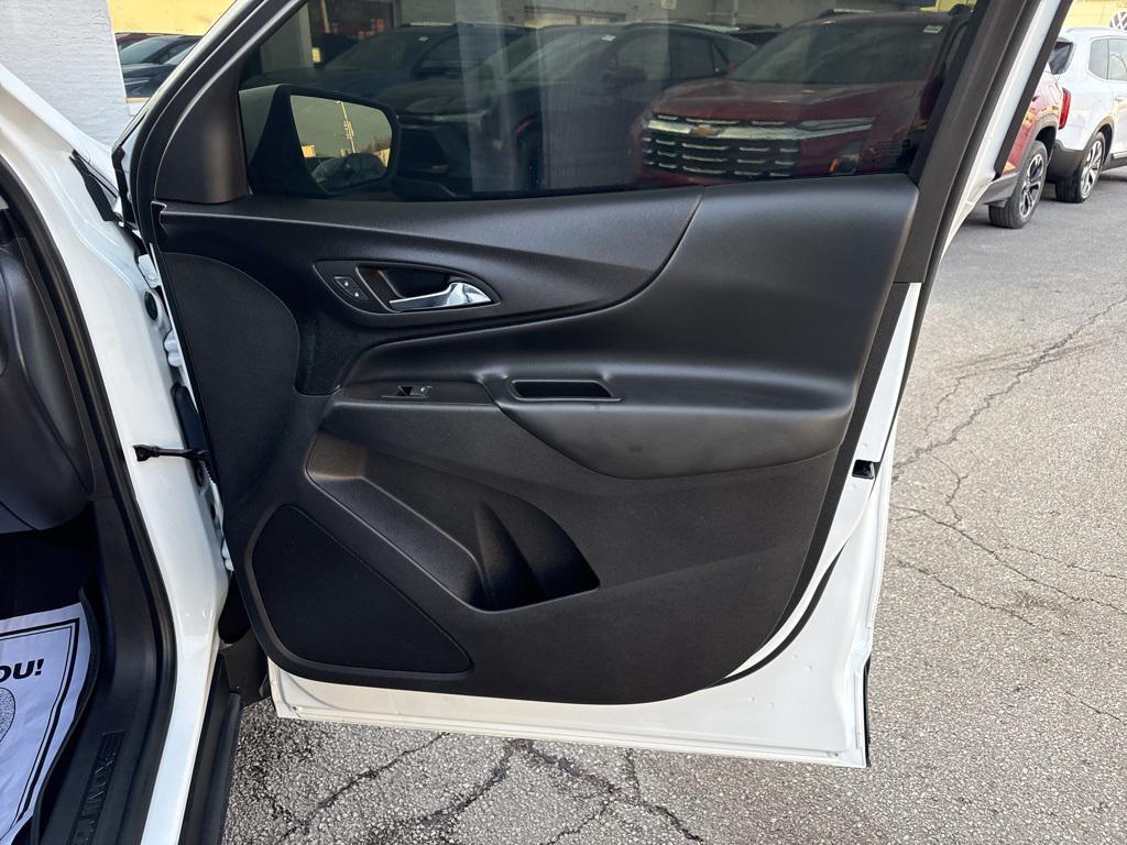 used 2023 Chevrolet Equinox car, priced at $21,549