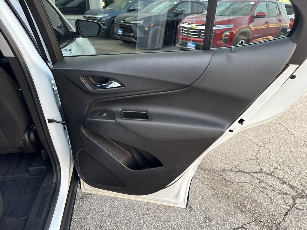 used 2023 Chevrolet Equinox car, priced at $21,549