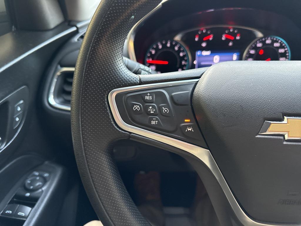 used 2023 Chevrolet Equinox car, priced at $21,549