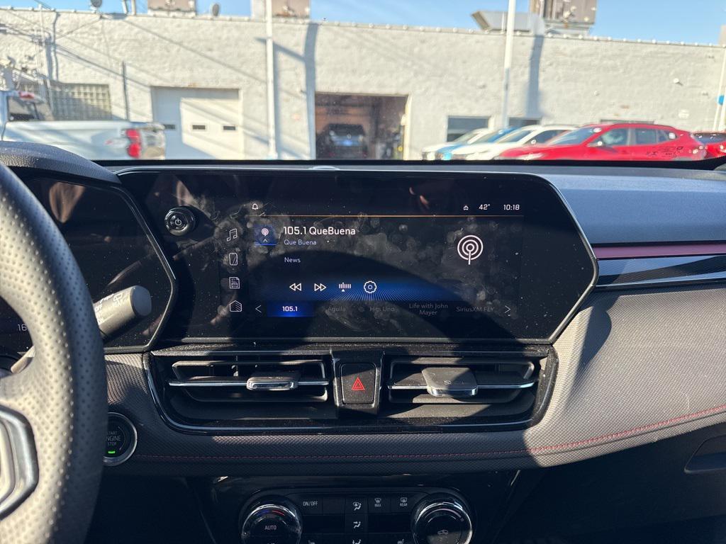 used 2025 Chevrolet TrailBlazer car, priced at $26,990