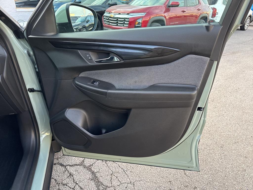 used 2025 Chevrolet TrailBlazer car, priced at $22,455