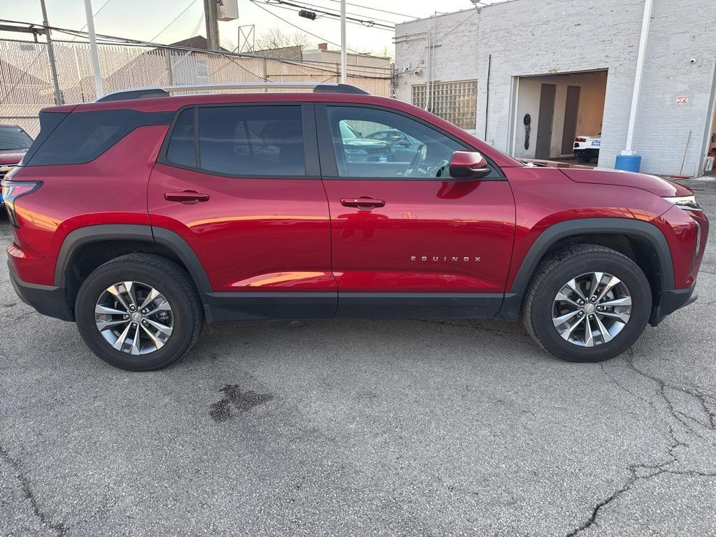 used 2025 Chevrolet Equinox car, priced at $29,990