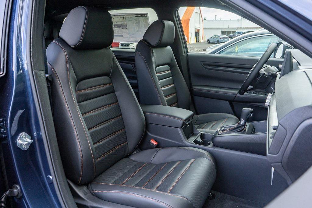 new 2026 Honda CR-V Hybrid car, priced at $41,675