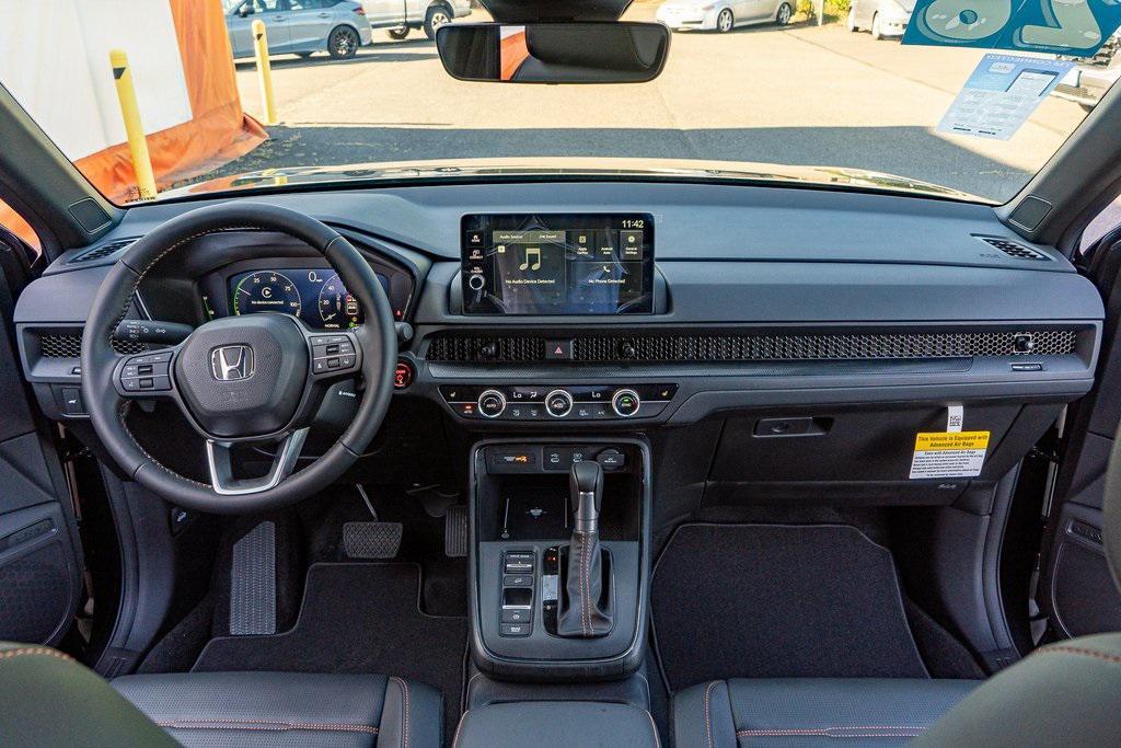 new 2026 Honda CR-V Hybrid car, priced at $41,675