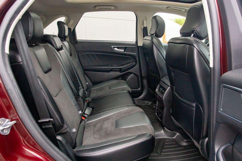 used 2018 Ford Edge car, priced at $15,516