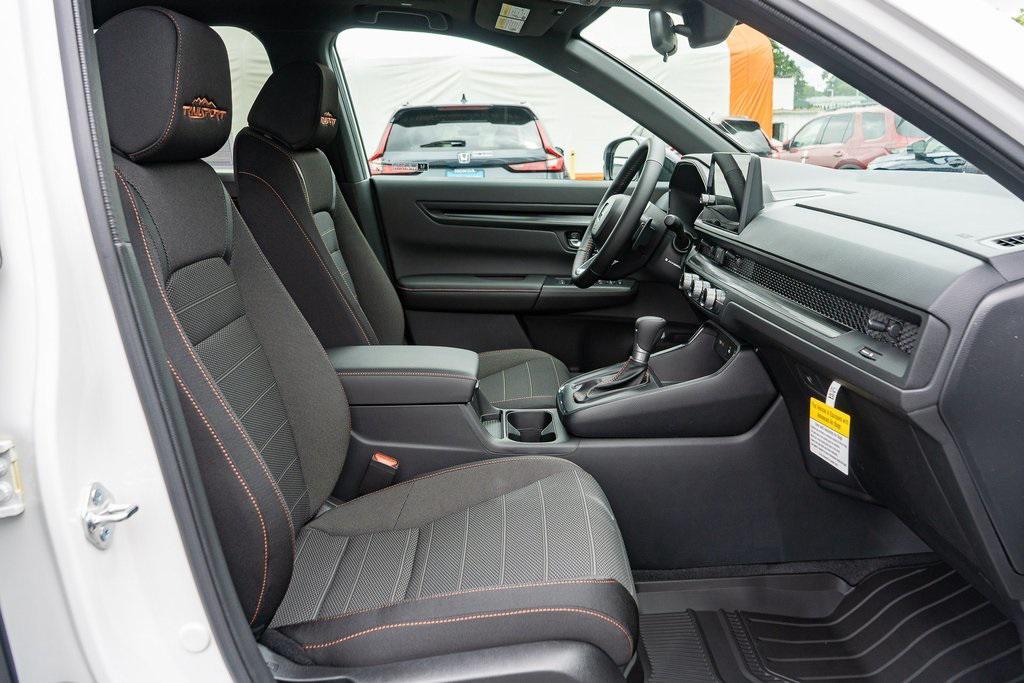 new 2026 Honda CR-V Hybrid car, priced at $39,033