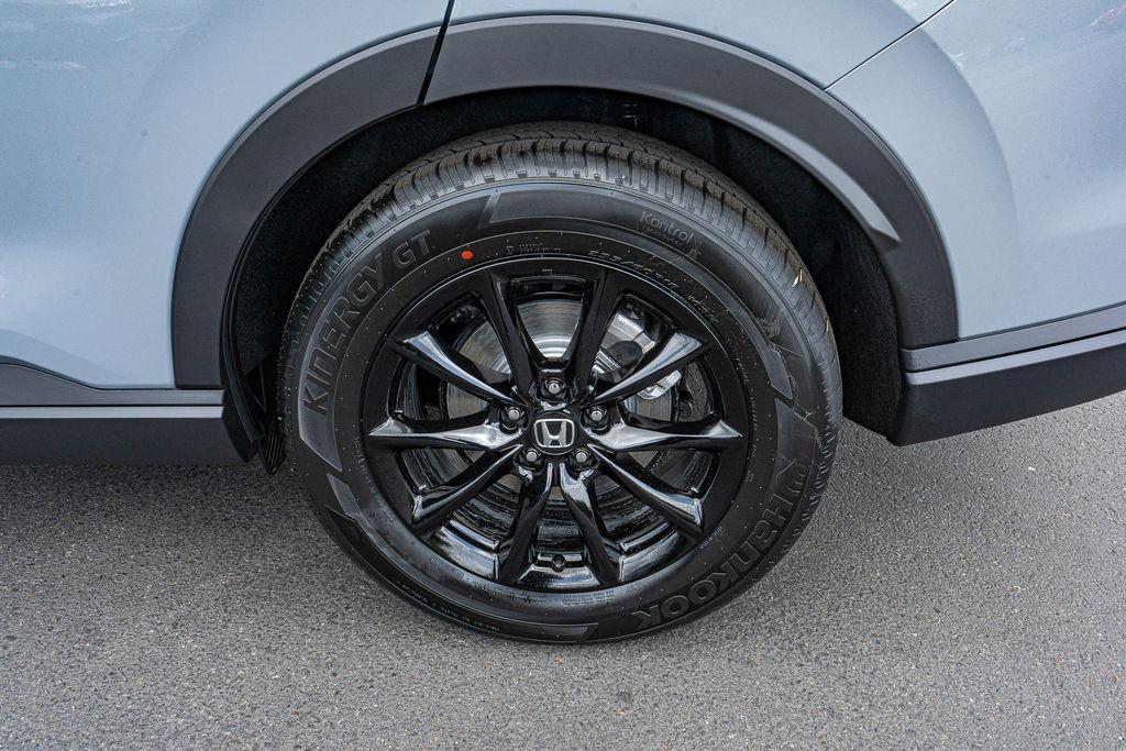 new 2026 Honda CR-V Hybrid car, priced at $38,520