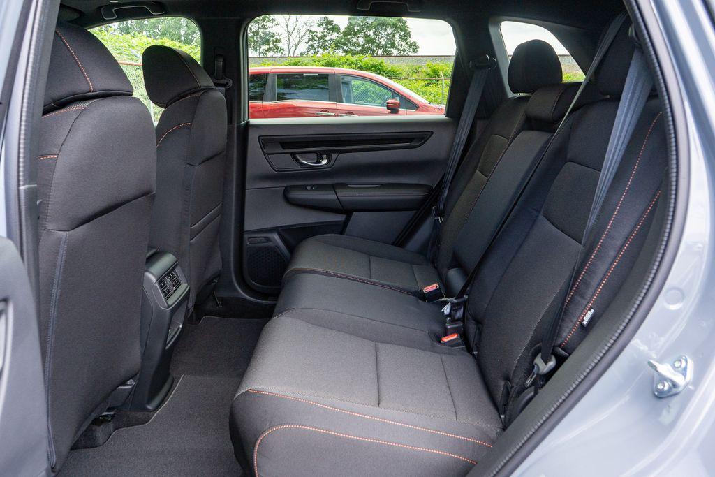 new 2026 Honda CR-V Hybrid car, priced at $38,520