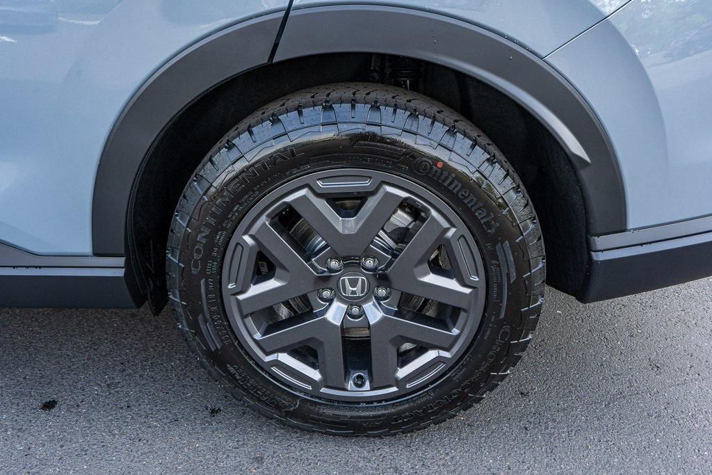 new 2026 Honda CR-V Hybrid car, priced at $39,033