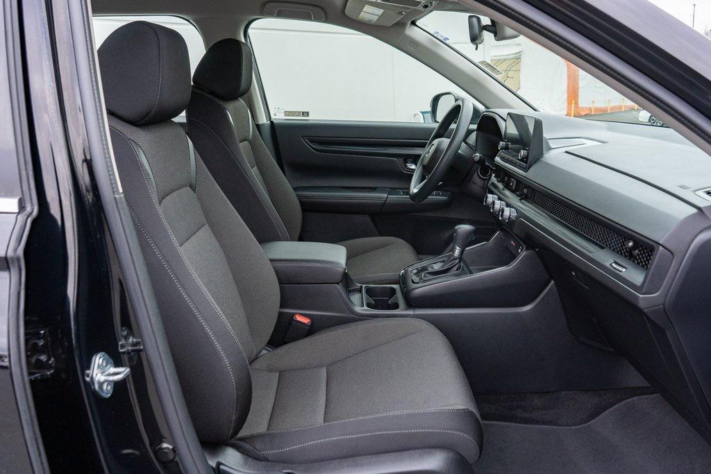 used 2024 Honda CR-V car, priced at $29,999