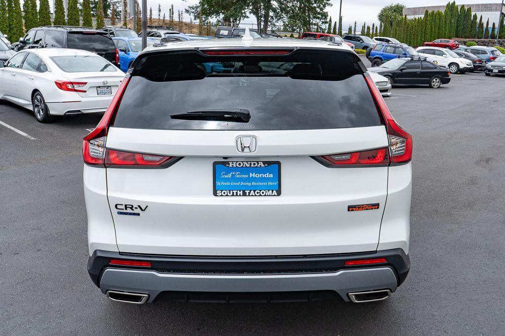 new 2026 Honda CR-V Hybrid car, priced at $40,705