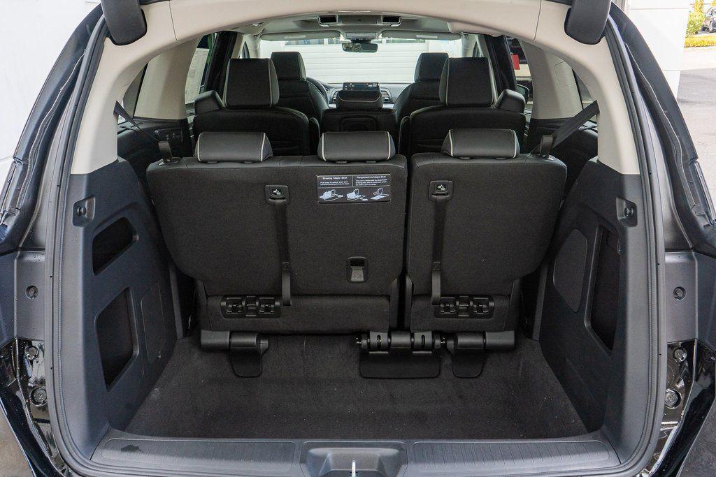 new 2026 Honda Odyssey car, priced at $49,926