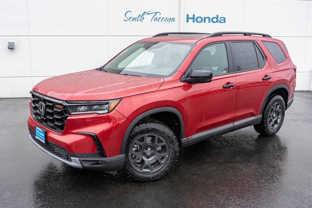 new 2025 Honda Pilot car, priced at $49,850