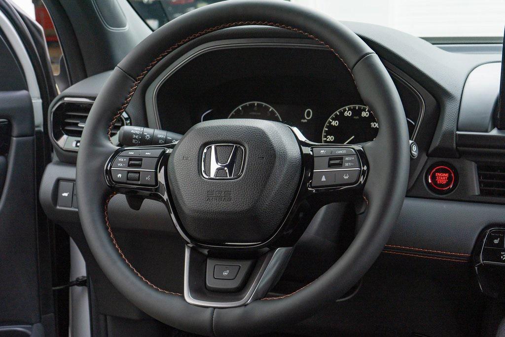 new 2025 Honda Pilot car, priced at $48,722