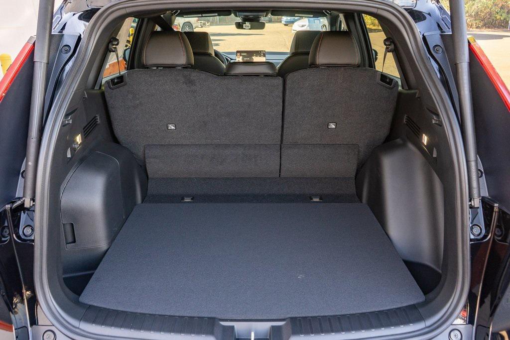 new 2026 Honda CR-V Hybrid car, priced at $41,675