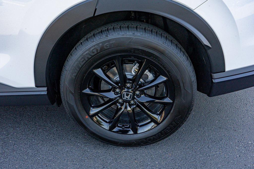 new 2026 Honda CR-V Hybrid car, priced at $39,035