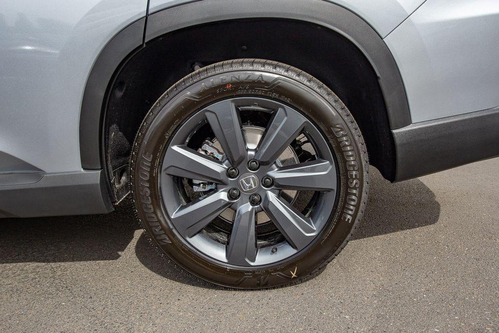 new 2026 Honda Pilot car, priced at $44,530