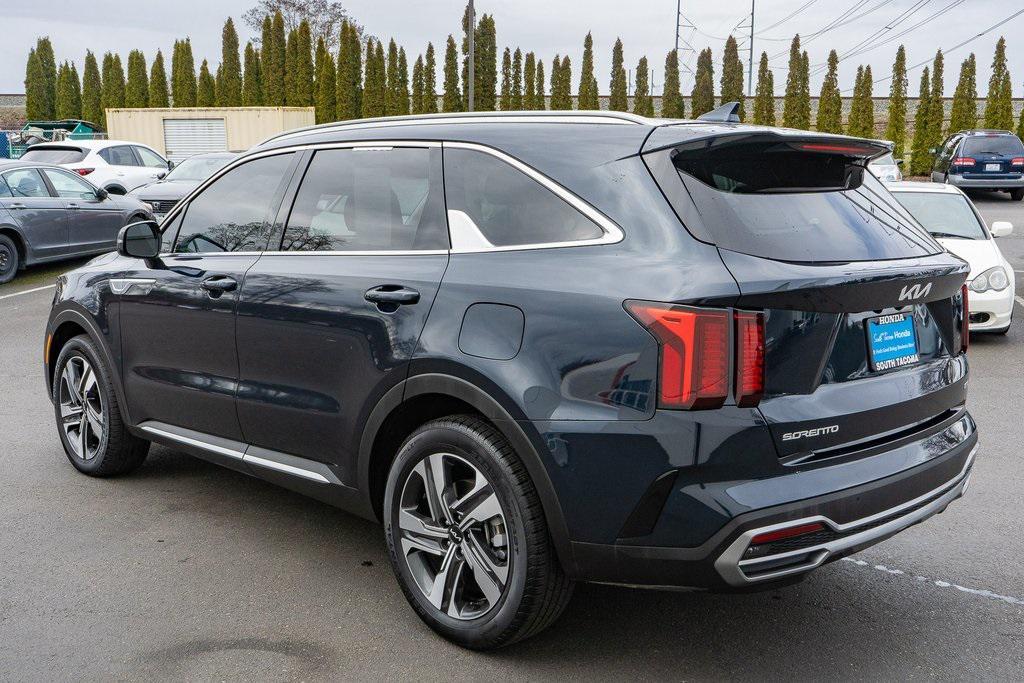 used 2023 Kia Sorento Hybrid car, priced at $31,062