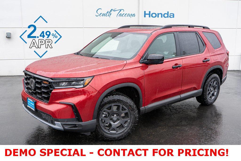 new 2025 Honda Pilot car, priced at $48,677