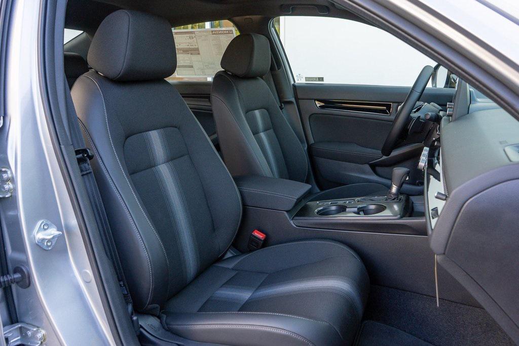 new 2026 Honda Civic Hybrid car, priced at $29,689