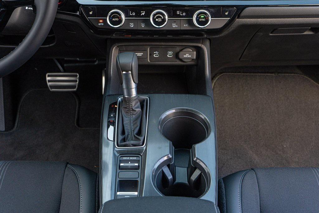 new 2026 Honda Civic Hybrid car, priced at $29,689