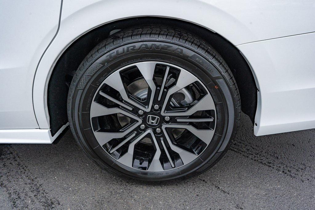 new 2026 Honda Odyssey car, priced at $50,352