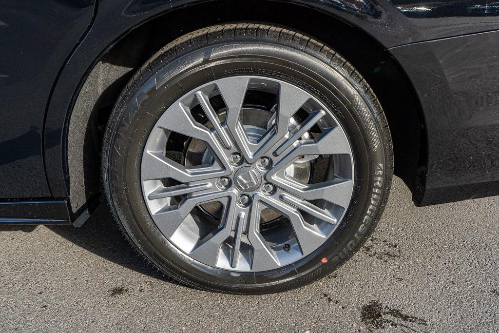 new 2026 Honda Odyssey car, priced at $48,990