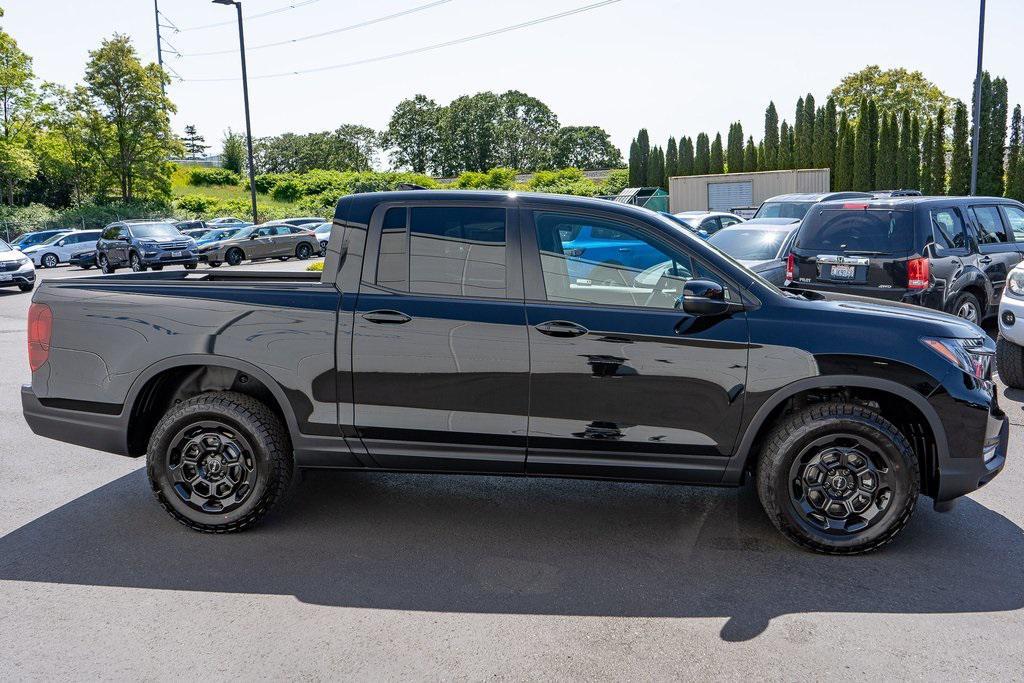 new 2025 Honda Ridgeline car, priced at $45,692
