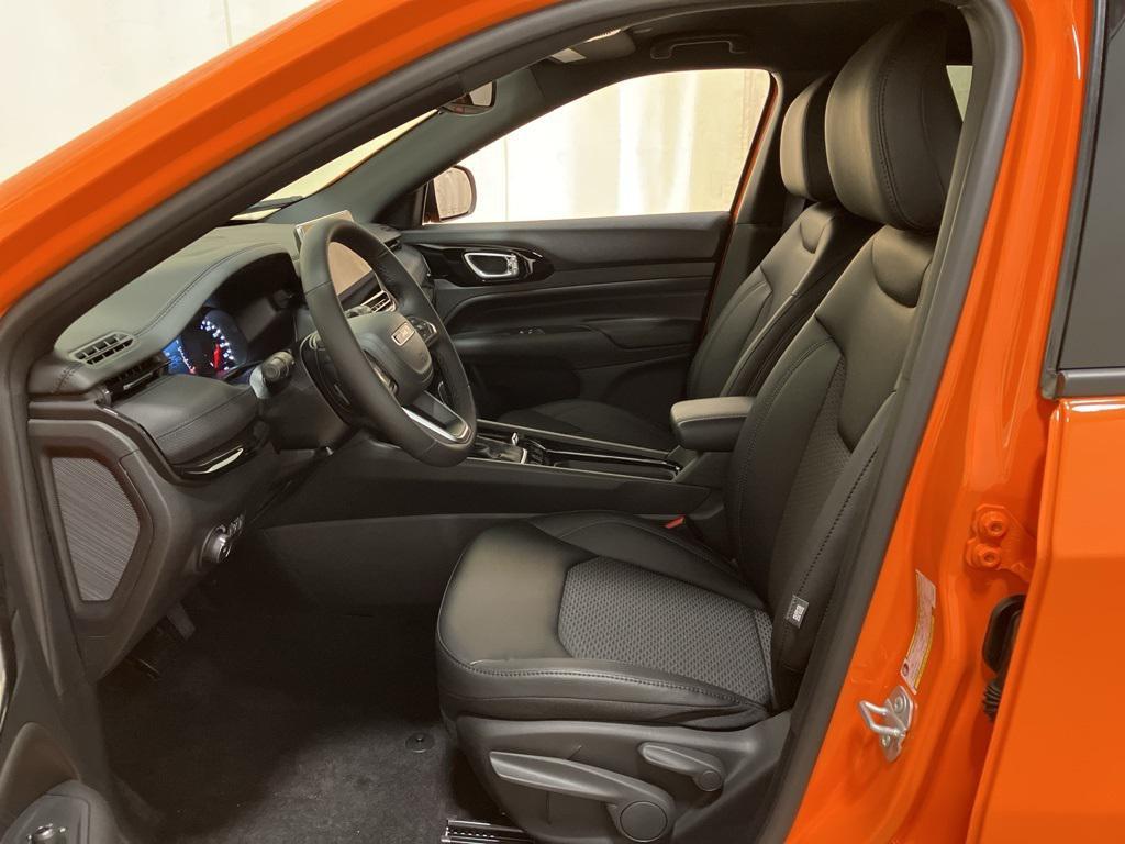 new 2026 Jeep Compass car, priced at $33,080