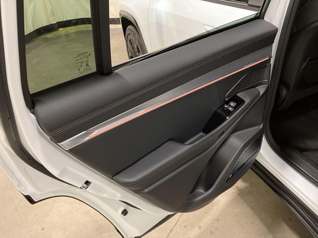 used 2024 Jeep Wagoneer S car, priced at $34,000