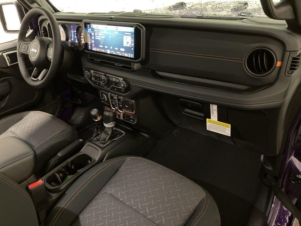 new 2026 Jeep Gladiator car, priced at $54,370