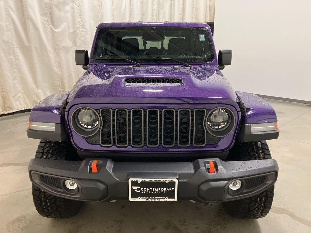new 2026 Jeep Gladiator car, priced at $54,370