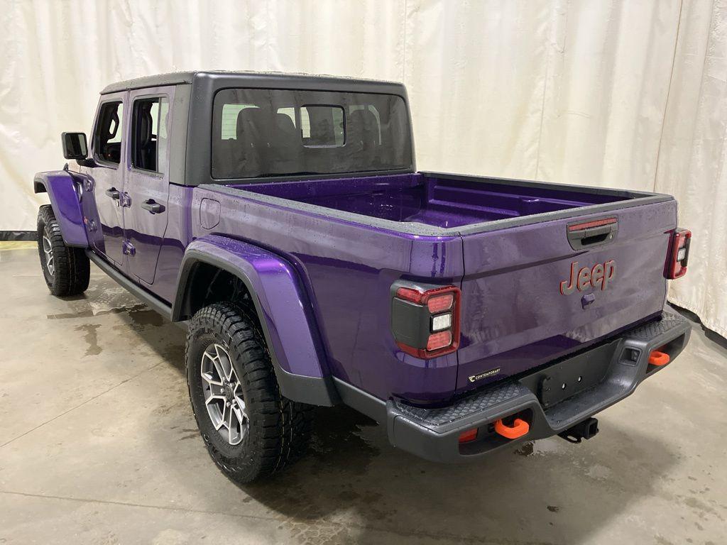 new 2026 Jeep Gladiator car, priced at $54,370