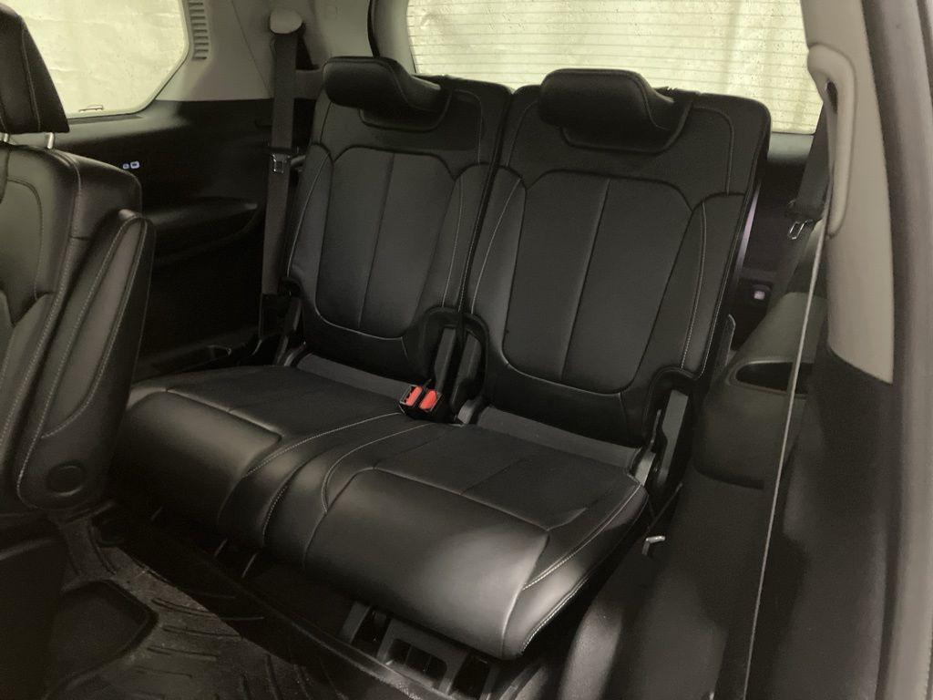 used 2021 Jeep Grand Cherokee L car, priced at $28,946