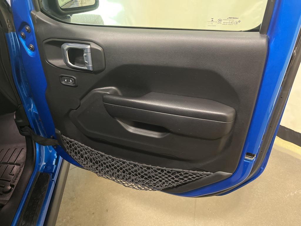 used 2021 Jeep Gladiator car, priced at $27,891