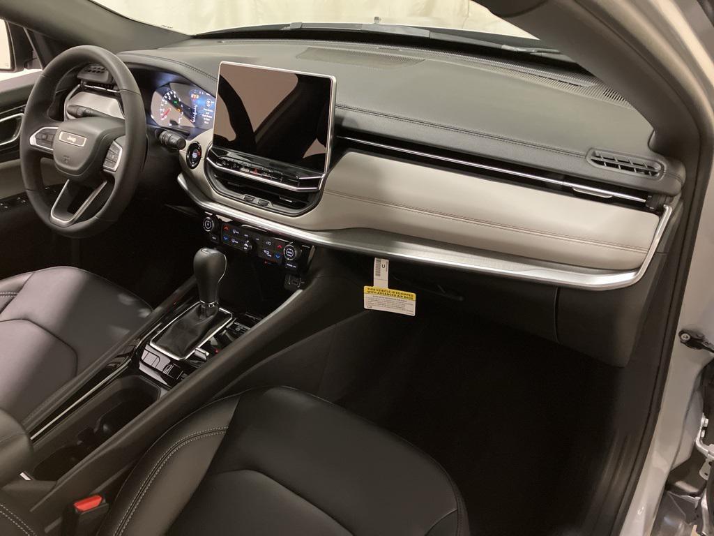 new 2026 Jeep Compass car, priced at $34,480