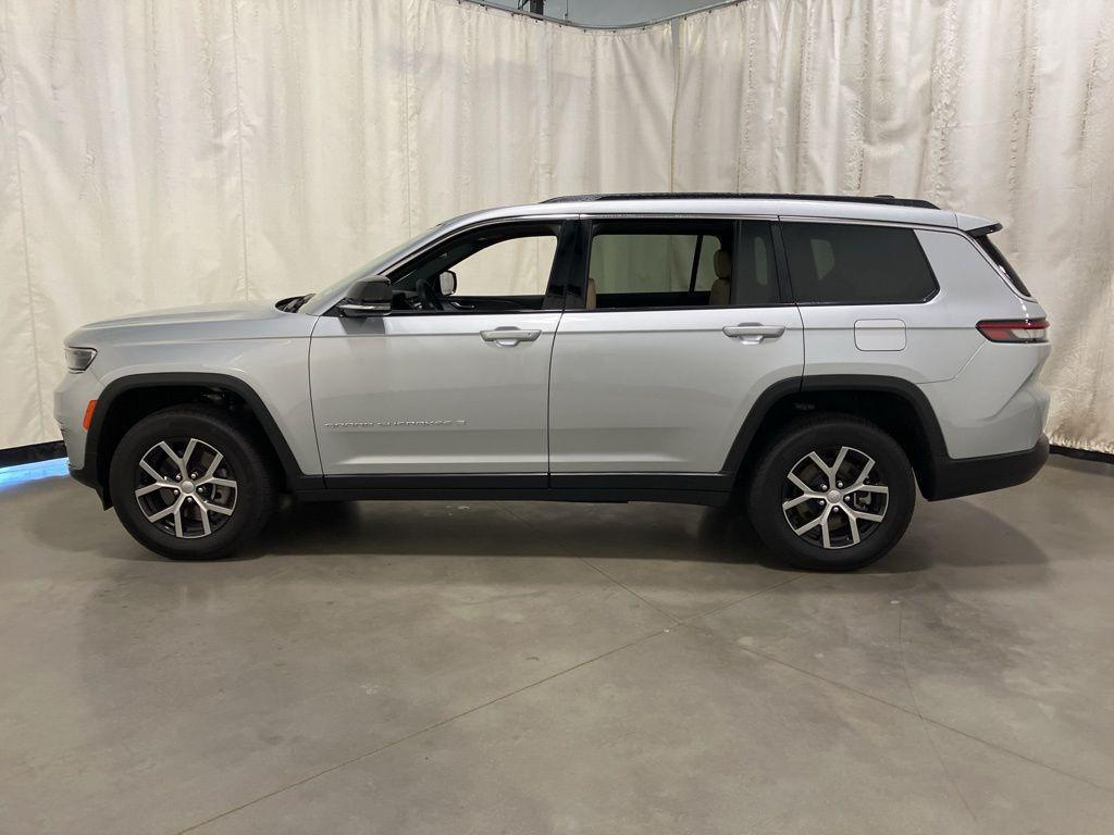 used 2025 Jeep Grand Cherokee L car, priced at $40,990