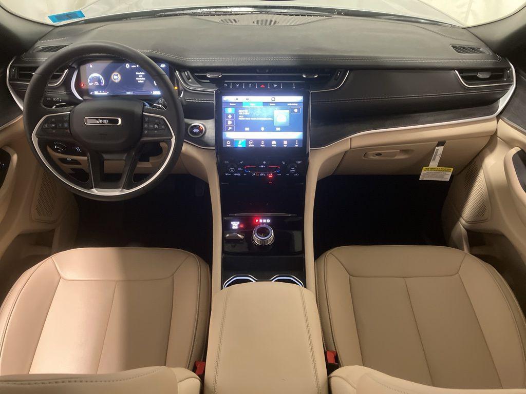 used 2025 Jeep Grand Cherokee L car, priced at $40,990