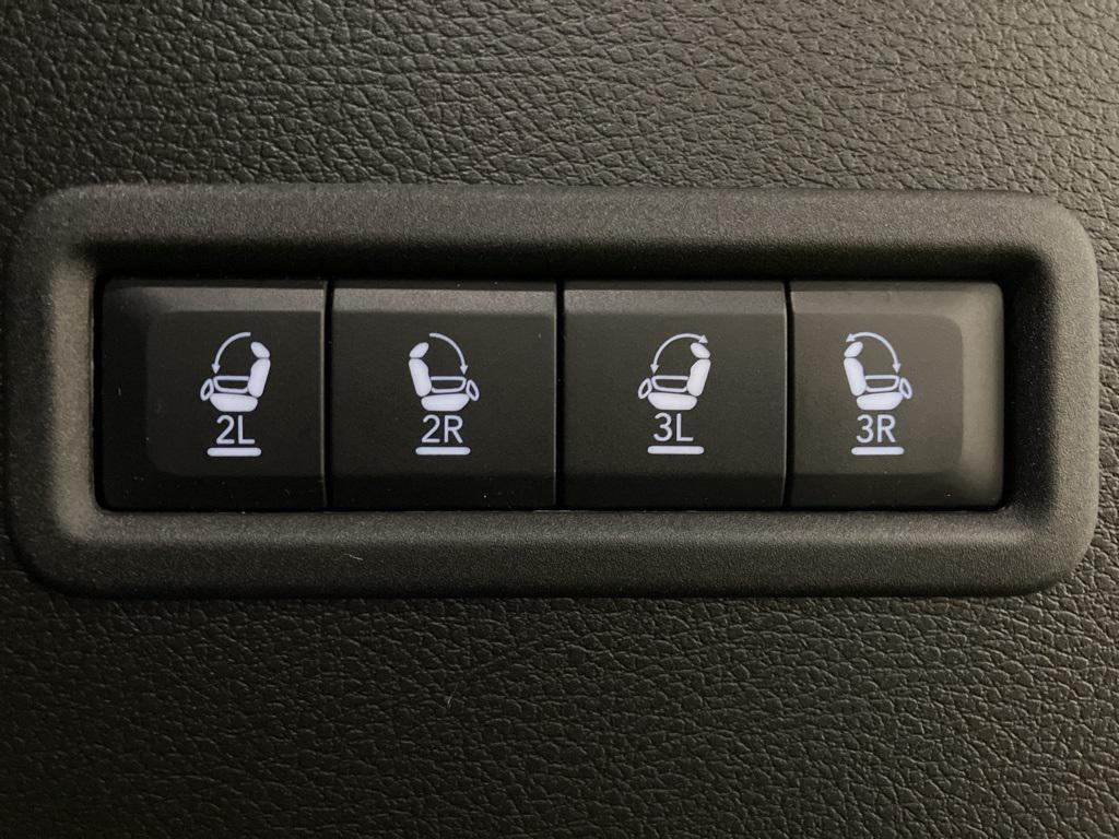 new 2026 Jeep Grand Wagoneer car, priced at $77,730