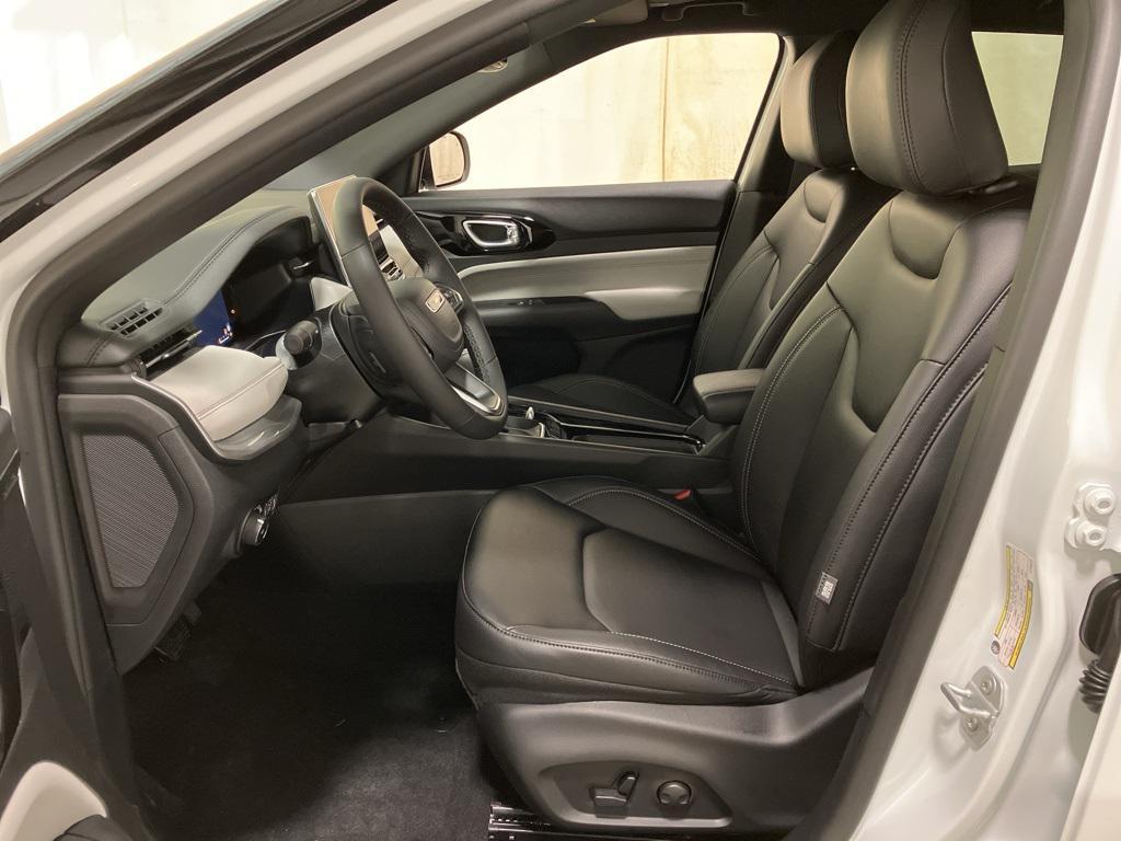 new 2026 Jeep Compass car, priced at $36,180