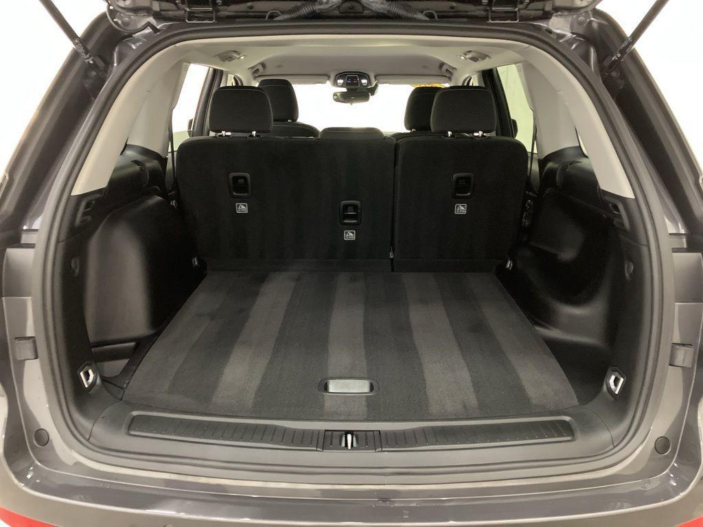 used 2023 Jeep Grand Cherokee car, priced at $26,791