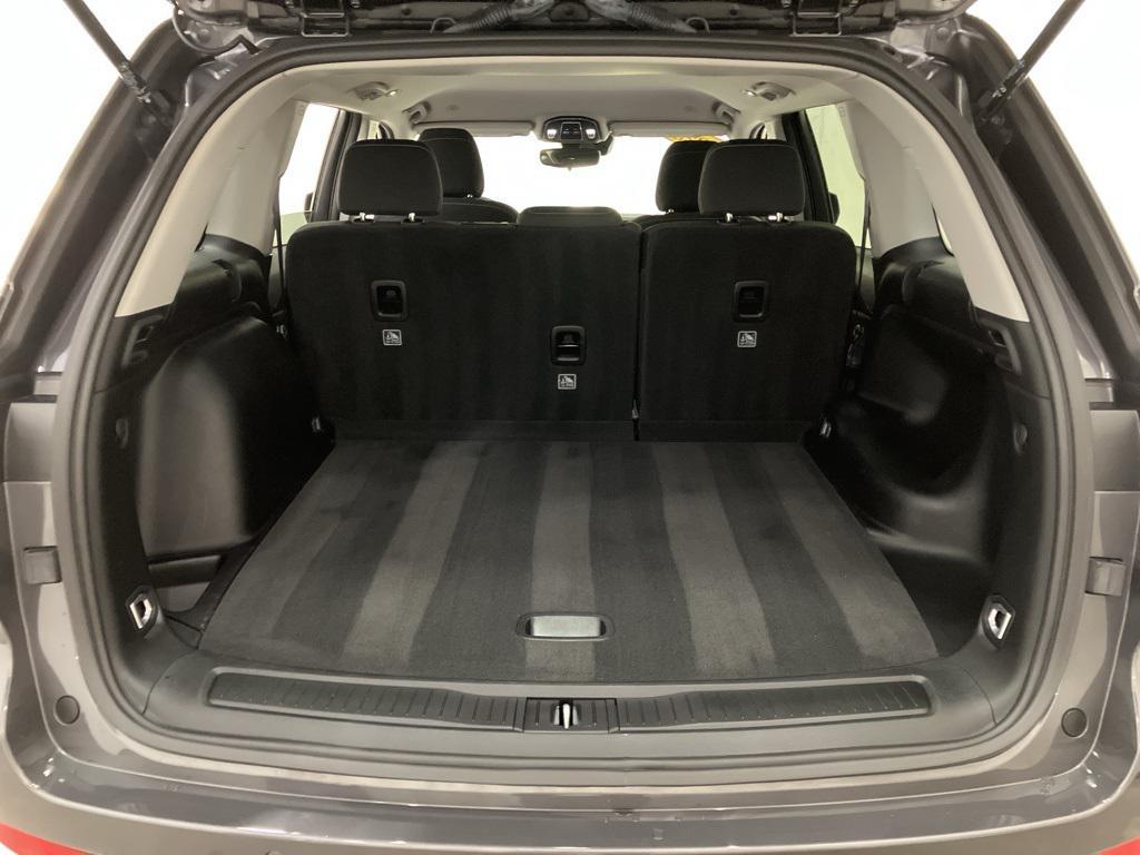 used 2023 Jeep Grand Cherokee car, priced at $27,995