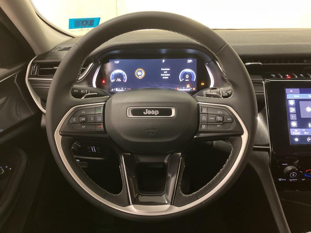 used 2023 Jeep Grand Cherokee car, priced at $27,995