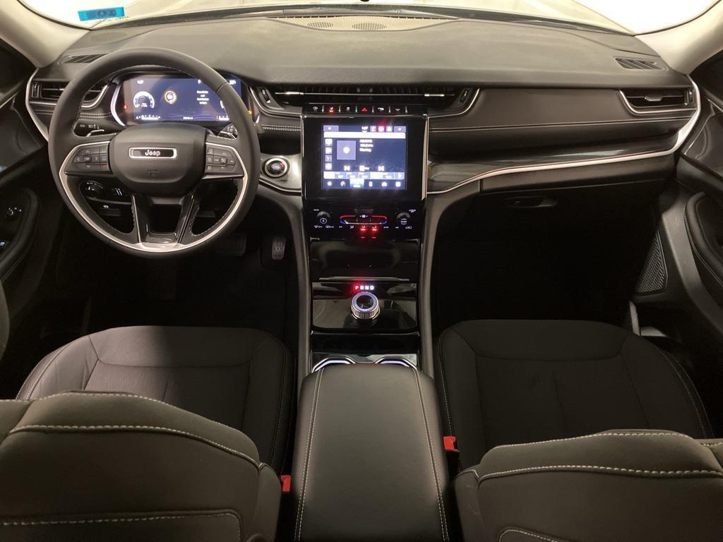 used 2023 Jeep Grand Cherokee car, priced at $27,995