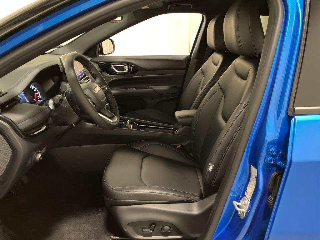 new 2026 Jeep Compass car, priced at $35,880