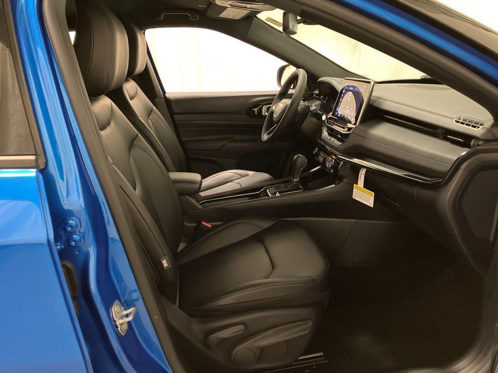 new 2026 Jeep Compass car, priced at $35,880