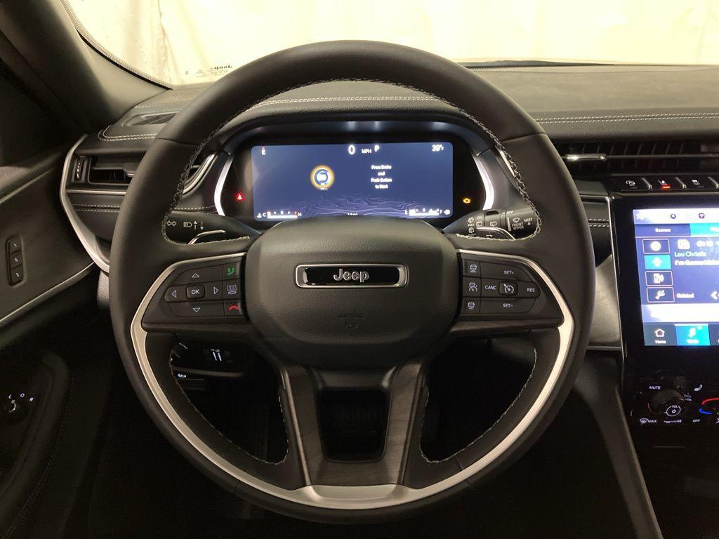 new 2025 Jeep Grand Cherokee L car, priced at $47,721